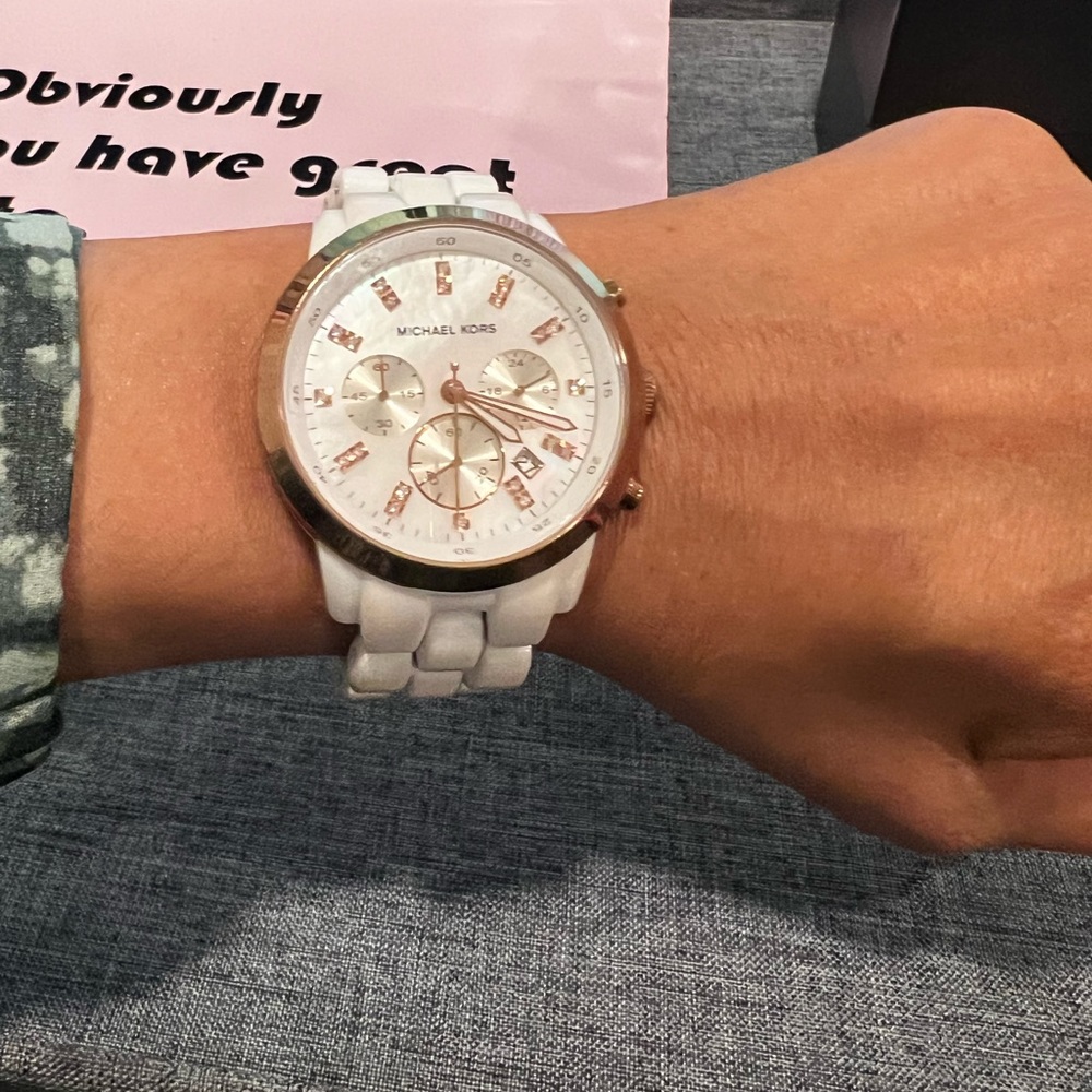 MICHAEL KORS Watch, Authentic Pre-Owned, white and rose gold.
